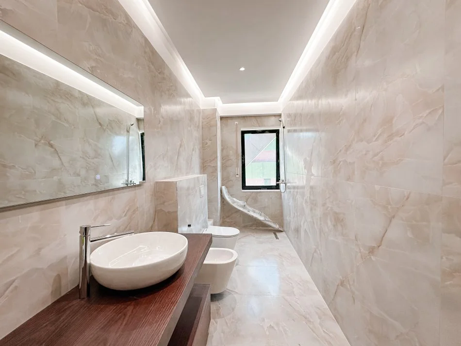 Tirane, shitet apartament 3+1 Kati 6, 153 m² 299.000 € (Kodra e Diellit)