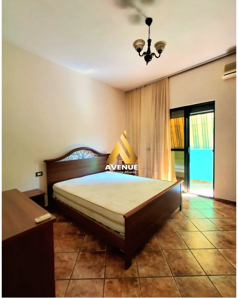 APARTAMENT 2+1 ME QERA RRUGA E DURRËSIT, PRANË AMBASADËS KINEZE, TIRANË