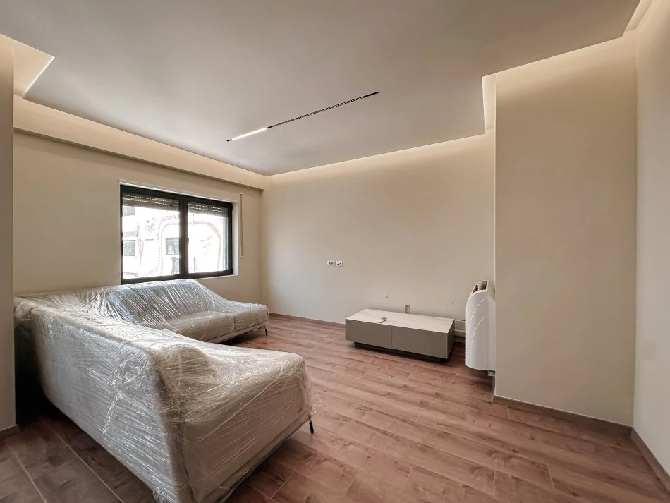 Tirane, shitet apartament 3+1 Kati 6, 153 m² 299.000 € (Kodra e Diellit)
