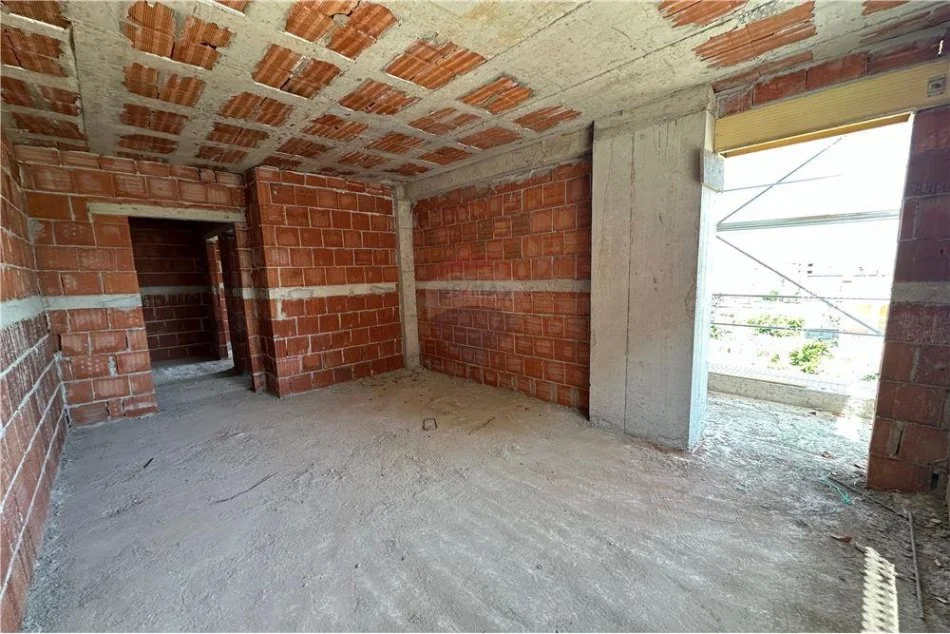 Tirane, shitet apartament 1+1 Kati 2, 63 m² 56.000 € (Univers city)