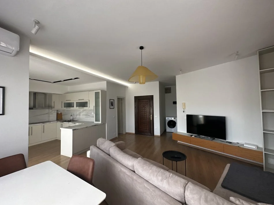 Tirane, shitet apartament 2+1+Ballkon Kati 4, 112 m² 208.000 € (Irfan Tomini)