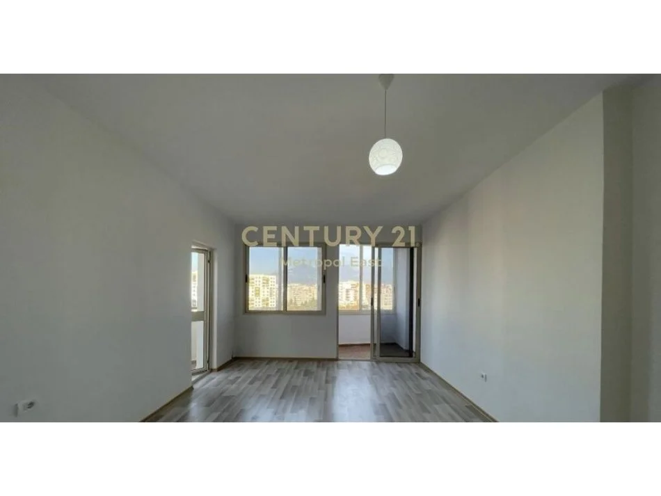 Tirane, shitet apartament 2+1 Kati 7, 110 m² 132.000 € 