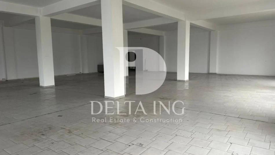 Tirane, jepet me qera ambjent biznesi Kati 2, 300 m² 1.050 € (Pranë QTU)