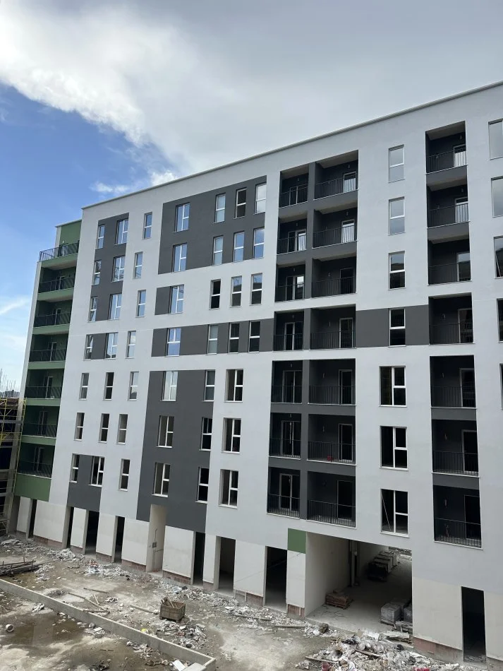 Tirane, shes apartament 2+1 Kati 4, 106 m² (29 netori)