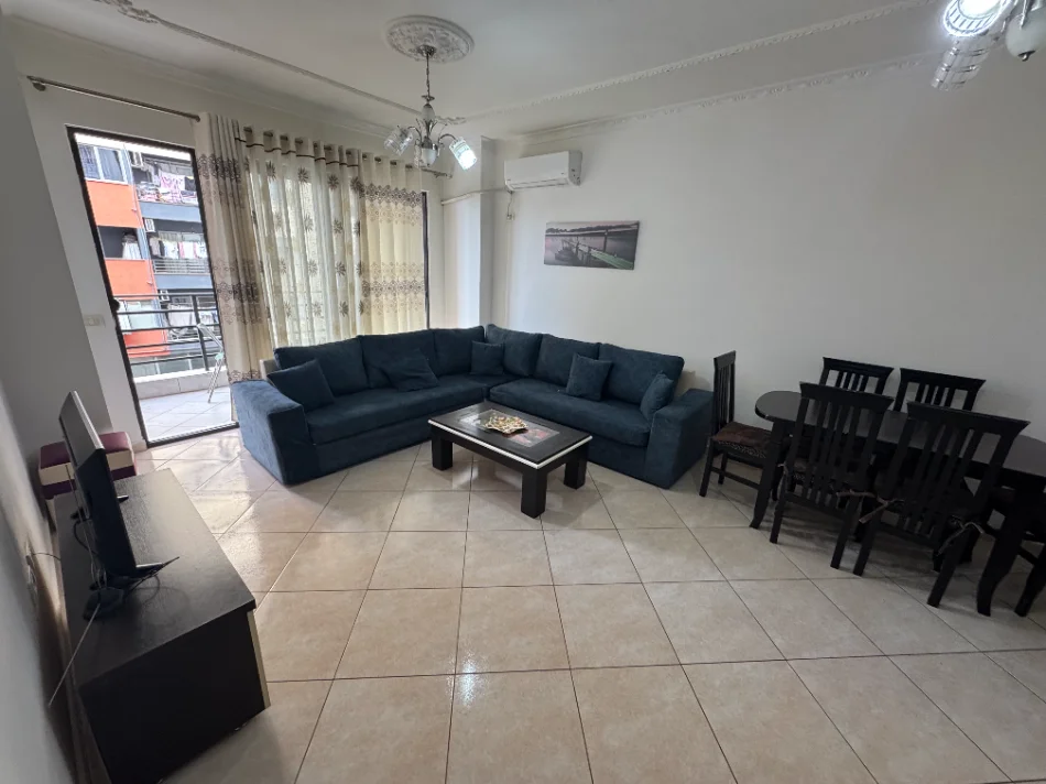 Tirane, jepet me qera apartament 2+1 Kati 3, 110 m² 550 € (Astir)