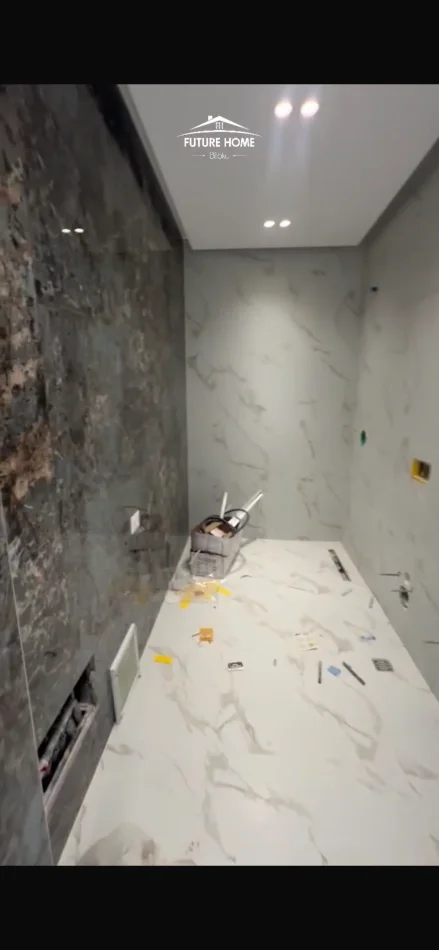 Tirane, jepet me qera Vile 3 Katshe , 252 m² (Liqeni i Thate)