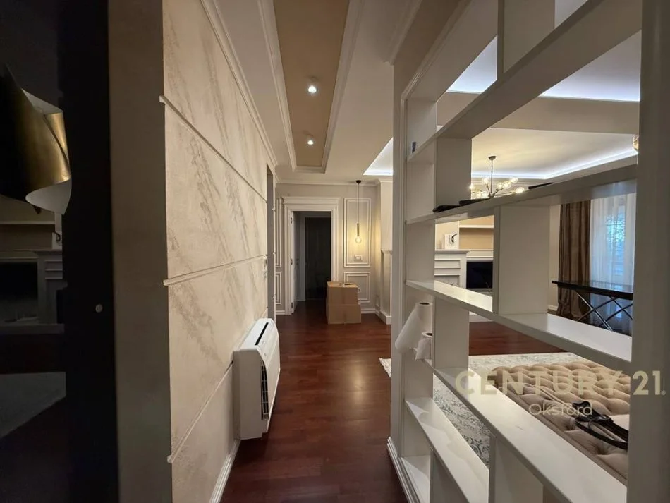 Tirane, shes apartament 2+1+Aneks+Ballkon Kati 3, 108 m² 300.000 € 