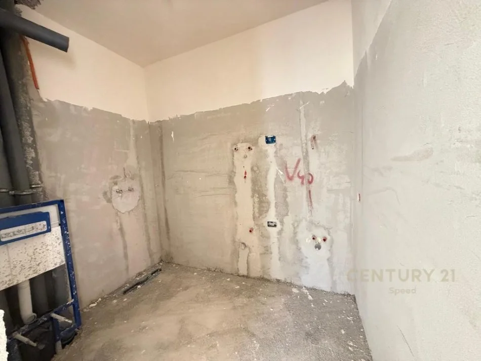 Tirane, shes apartament 1+1+Aneks+Ballkon Kati 5, 85 m² 185.900 € 