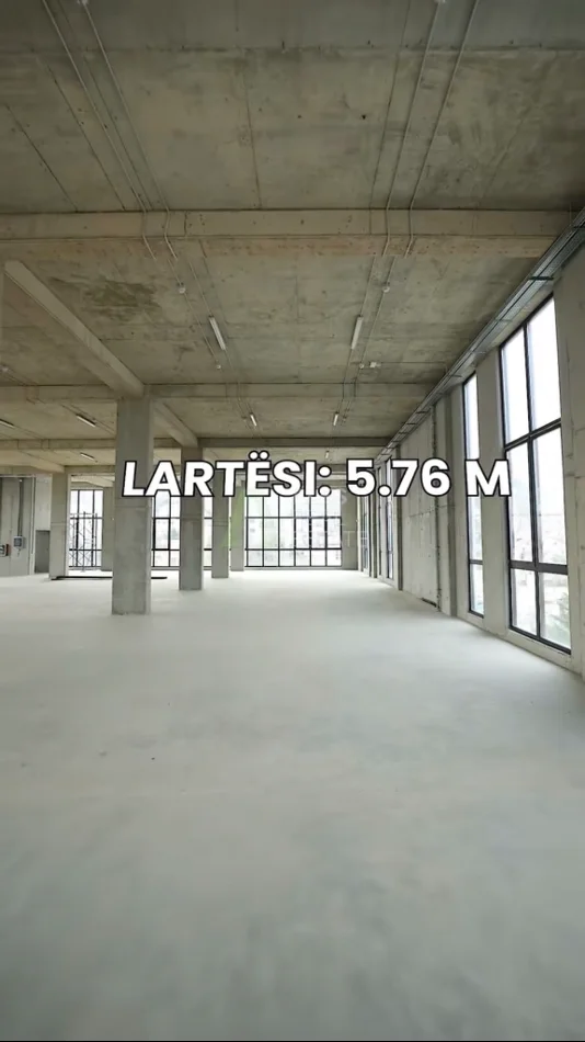 Tirane, jepet me qera magazine Kati 1, 1.141 m² (Top channel)