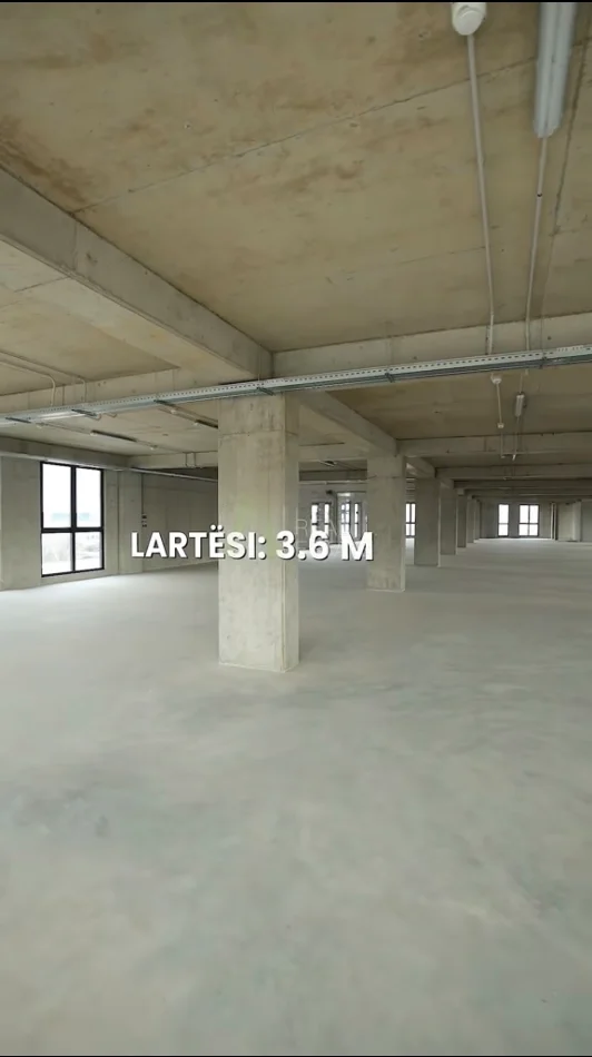 Tirane, jepet me qera magazine Kati 1, 1.141 m² (Top channel)