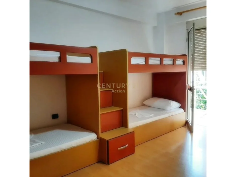 Tirane, jepet me qera apartament 2+1 Kati 2, 88 m² 600 € 