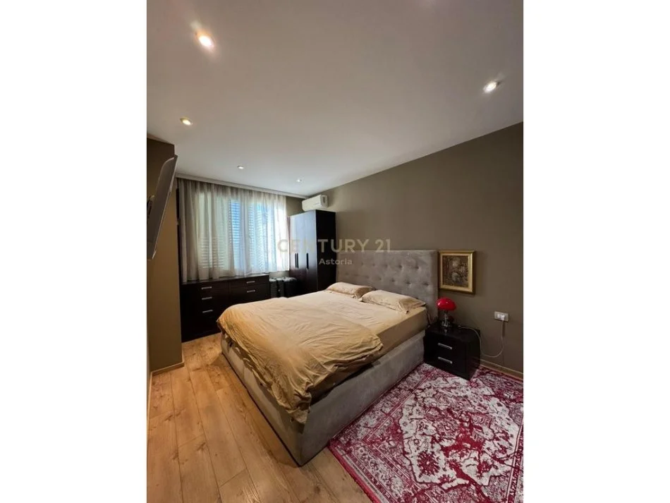 Tirane, shes apartament 2+1+Aneks+Ballkon Kati 8, 147 m² 460.000 € 