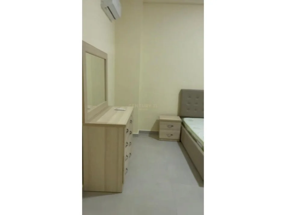 Shqiperi, jepet me qera apartament 2+1 Kati 1, 102 m² 500 € 