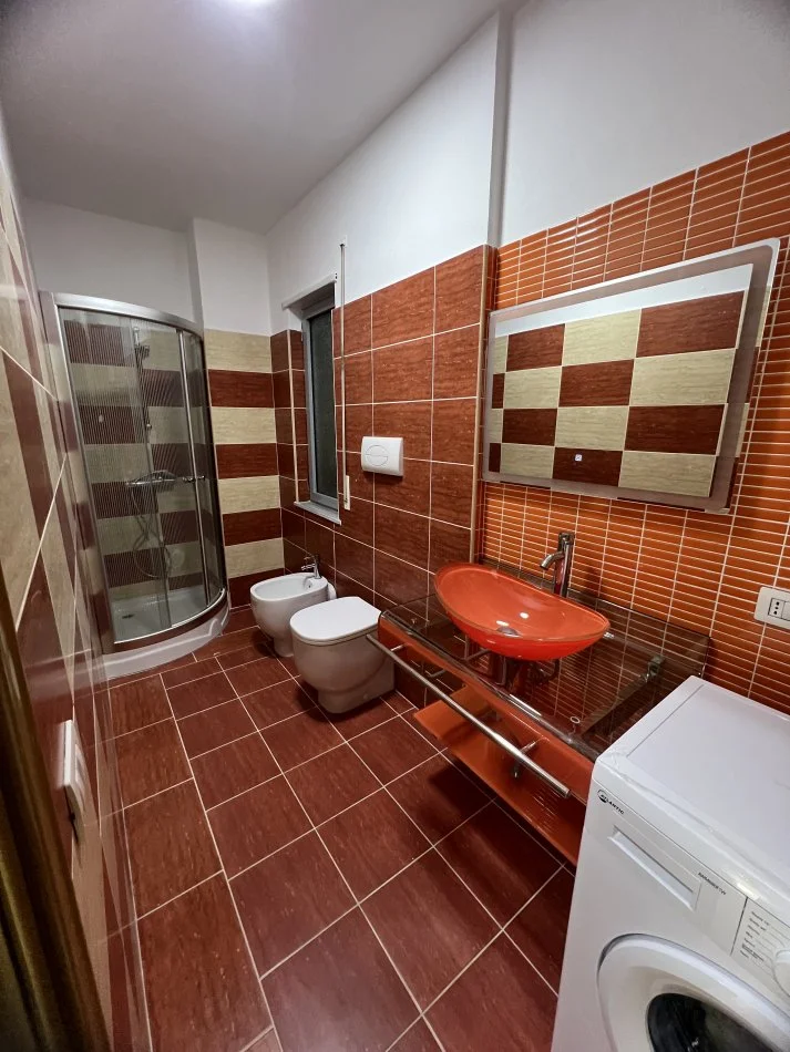 Durres, shitet apartament 3+1+Ballkon Kati 1, 90 m² 108.000 €