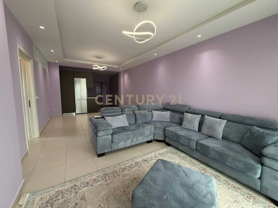 Tirane, shes apartament 2+1+Aneks+Ballkon Kati 4, 106 m² 235.000 € (Ish Restorant durrsi)
