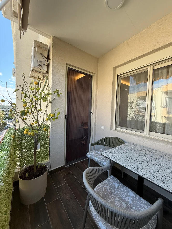 Durres, shitet apartament 1+1+Ballkon Kati 4, 54 m² 165.000 € (Golem)