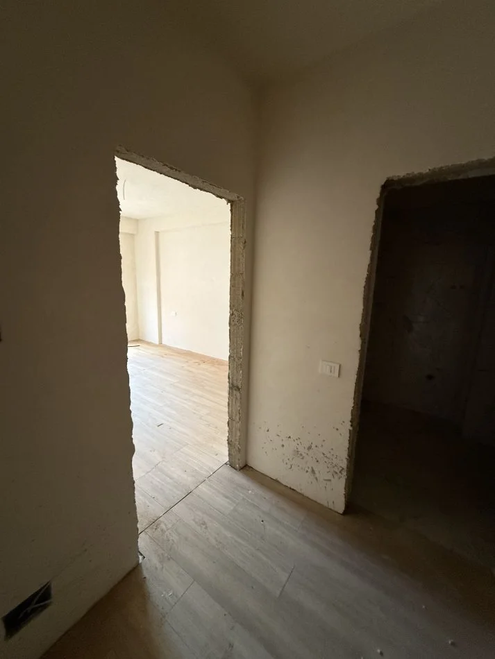Tirane, shitet apartament 1+1+Ballkon Kati 5, 76 m² 103.596 € (Urban Gate, Astir)
