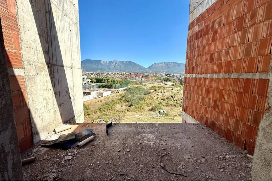 Tirane, shitet 3+1 , 147 m² 338.000 € (Mjull Bathore)