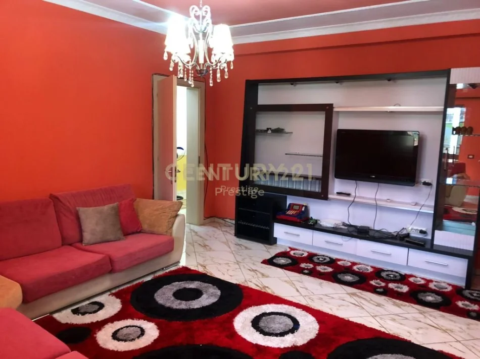 Tirane, shes apartament 3+1+Ballkon Kati 4, 162 m² (Vilat Amerikane)