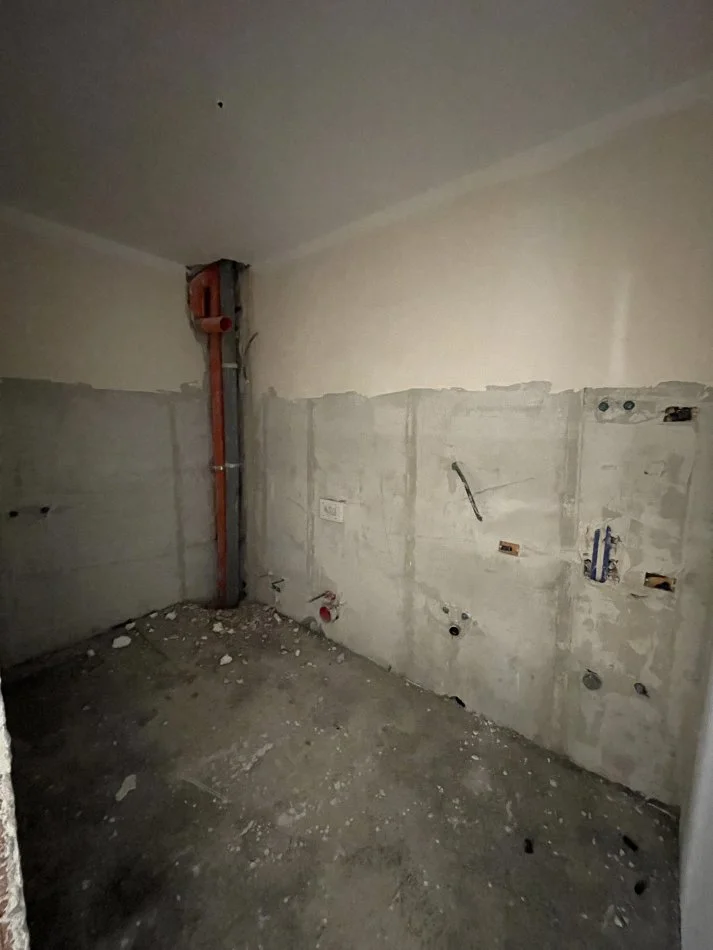 Tirane, shes apartament 2+1+Aneks+Ballkon Kati 1, 127 m² 191.000 € (Rruga Elbasanit)