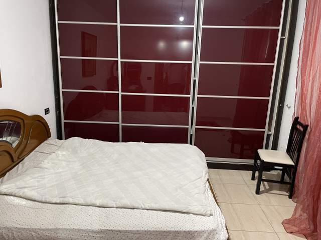 Tirane, jepet me qera apartament 1+1+A+BLK Kati 1, 70 m² 300 Euro (Siri kodra)