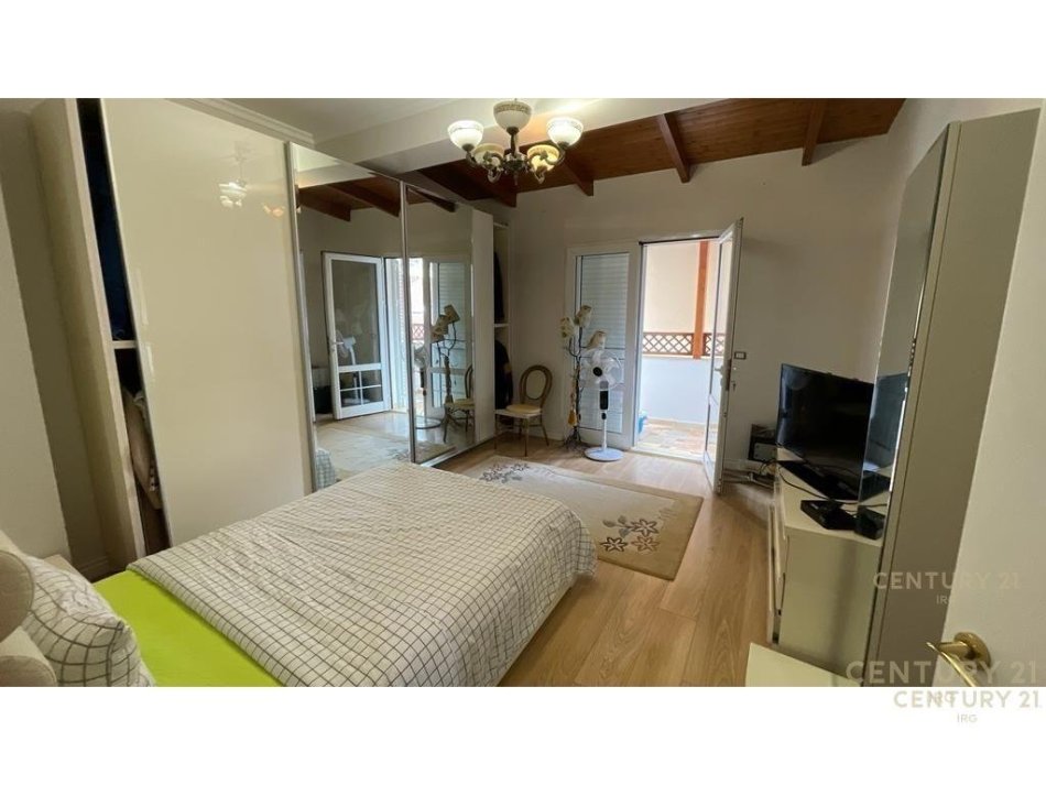 Tirane, shitet apartament 3+1+Aneks+Ballkon Kati 5, 155 m² 250.000 € (Kodra e Diellit)