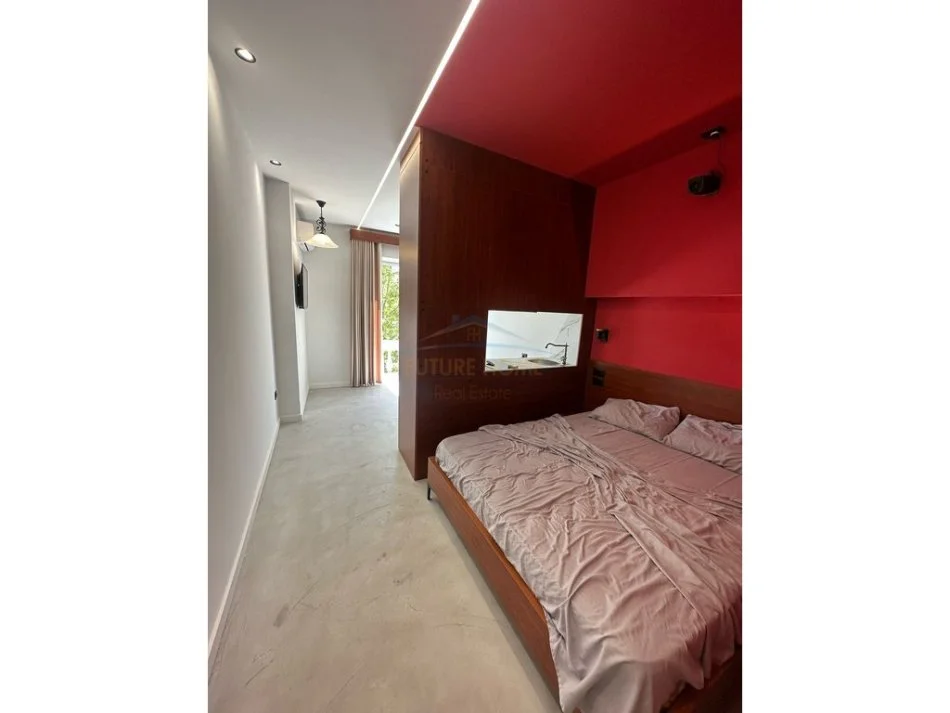 Tirane, shitet apartament 1+1+Aneks+Ballkon Kati 5, 74 m² 220.000 € (Qender tek shallvaret 2 garsionere 74m2 neto)