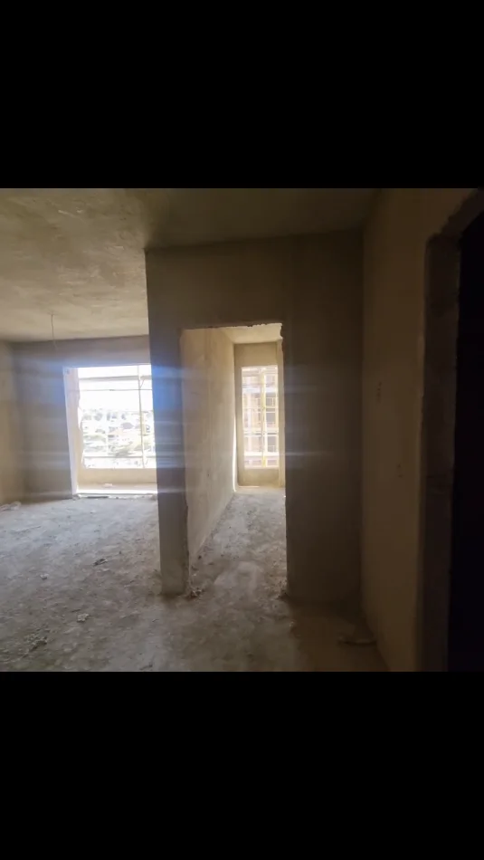 Tirane, shitet apartament , 62 m² 65.000 € 