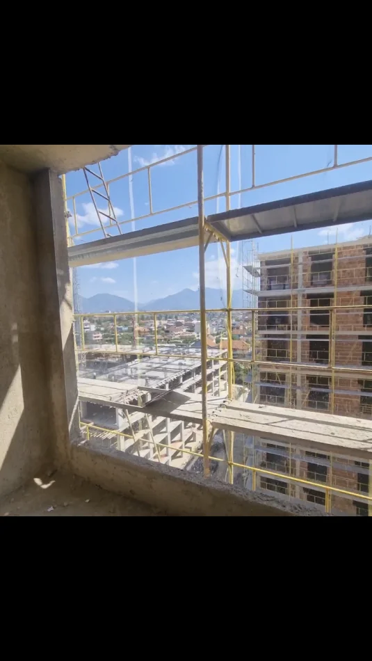 Tirane, shitet apartament , 62 m² 65.000 € 