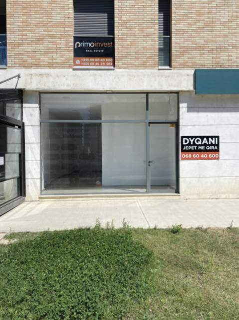Tirane, jepet me qera dyqan Kati 0, 35 m² 650 Euro (Don Bosko)