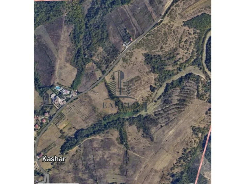 Tirane, shitet toke , 4.000 m² 120.000 € (kashar)