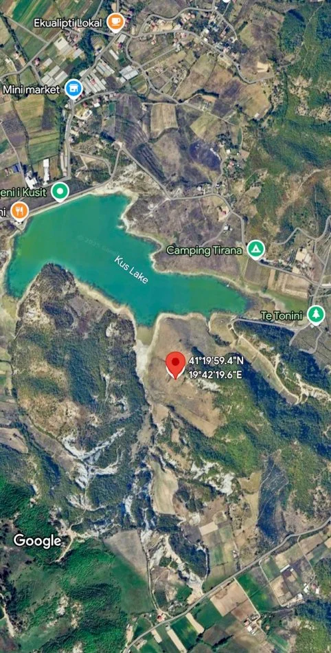 Tirane, shitet toke , 45.000 m² Liqeni i Kusit