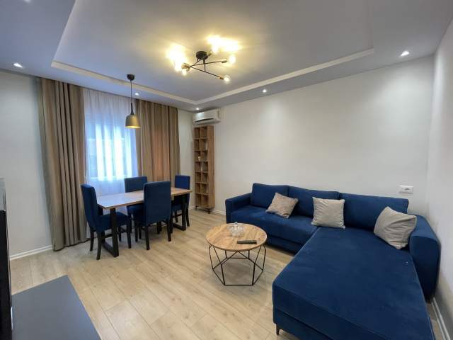 Tirane, jepet me qera apartament 2+1+BLK Kati 4, 77 m² 600 Euro (Rruga e Dibres)
