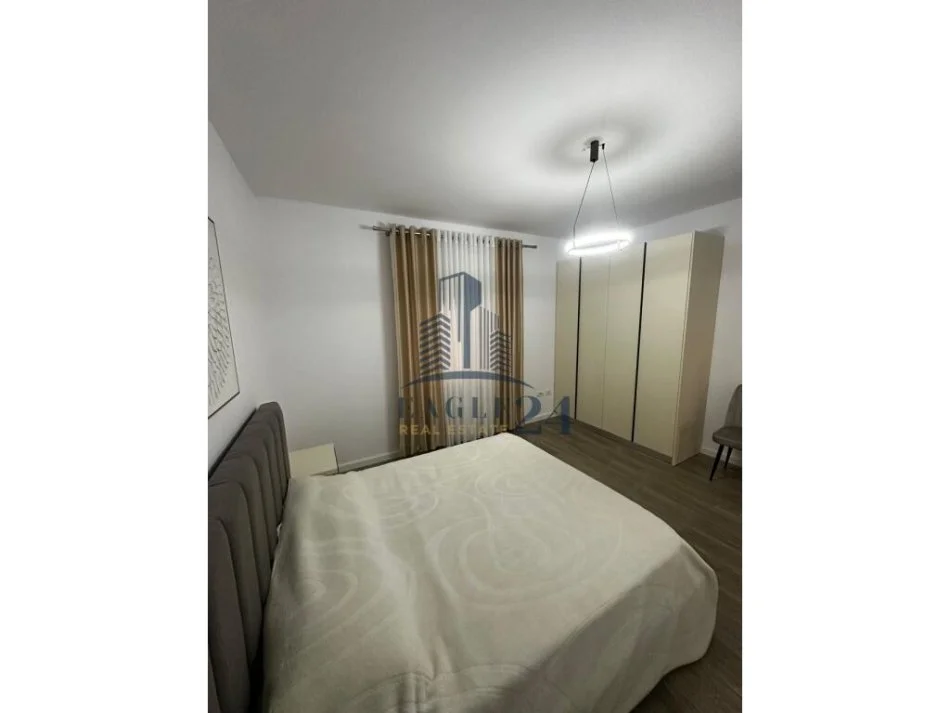 Tirane, jepet me qera apartament 1+1 Kati 1, 50 m² 500 € (Zogu zi)