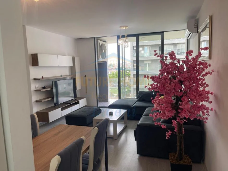 Tirane, qera apartament 2+1+Ballkon Kati 3, 94 m² (Fiori Di Bosko)