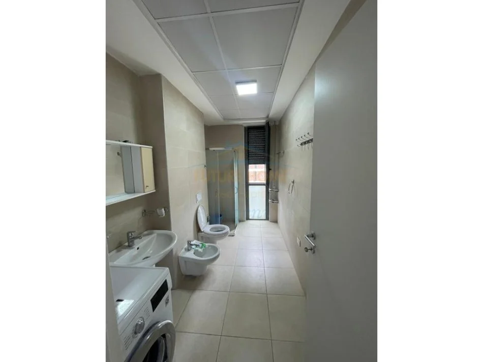 Tirane, qera apartament 2+1+Ballkon Kati 3, 94 m² (Fiori Di Bosko)