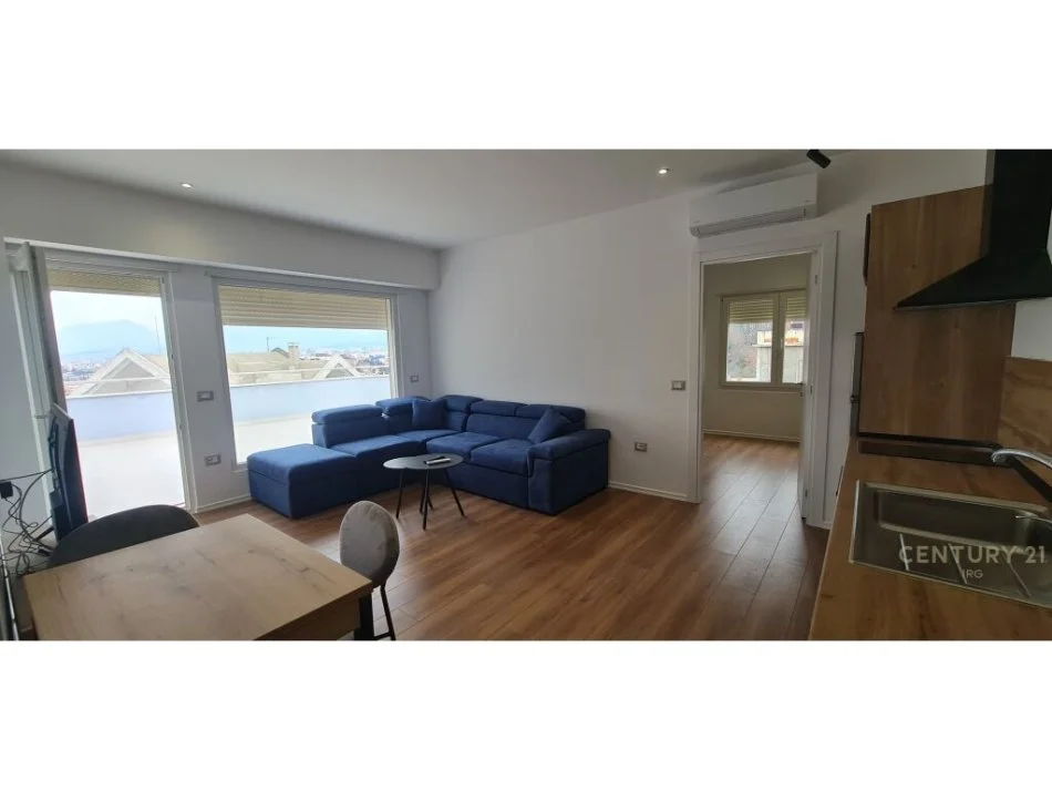 Tirane, jepet me qera apartament 1+1 Kati 4, 50 m² 450 € (Vilat gjermane)