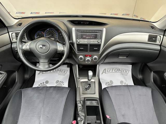 Tirane, shes xhip Subaru forester Viti 2011, 8.400 Euro