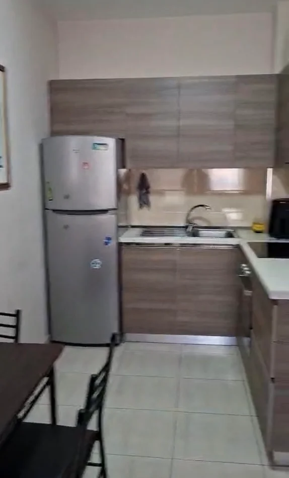 Tirane, shitet apartament 1+1 Kati 3, 130.000 € (Arc hotel tirana)