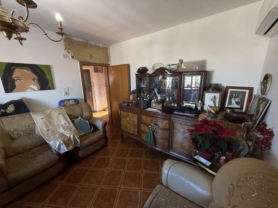 Tirane, shes 2+1+Aneks+Ballkon Kati 5, 84 m² 145.000 € (Siri Kodra)