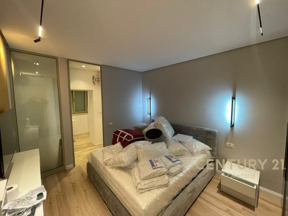 Tirane, shitet apartament 2+1+Aneks+Ballkon Kati 1, 78 m² 240.000 € (Vasil Shanto)