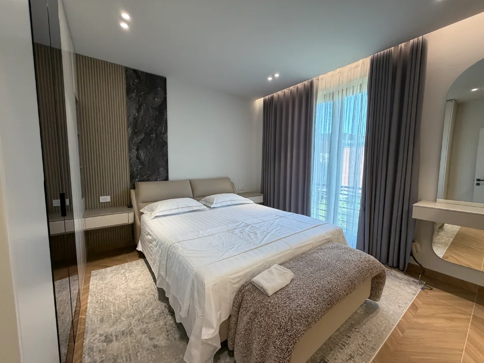 Tirane, shitet Vile , 540 m² 650.000 € (Roses Residence, Farkë e Vogël)