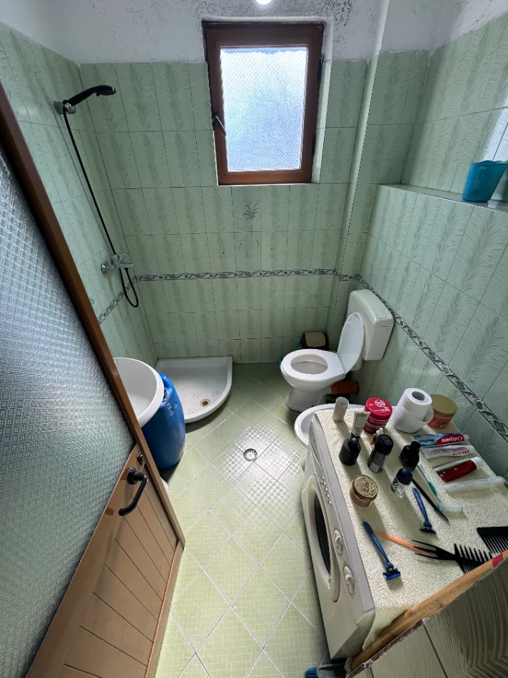 Tirane, shitet apartament 1+1 Kati 6, 45 m² 90.000 € (21 dhjtori)