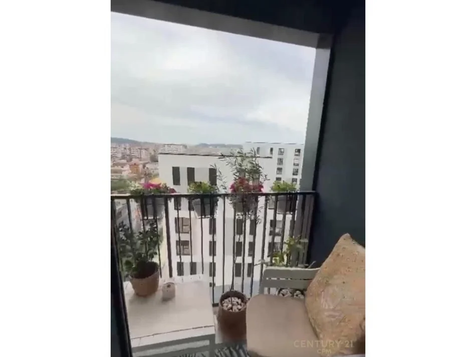 Tirane, shes apartament 2+1 Kati 8, 105 m² 231.000 € (Bulevardi Ri)