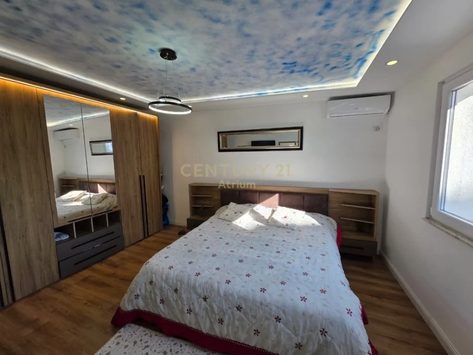 Tirane, shes Vile 2 Katshe Kati 2, 170 m² 220.000 € 