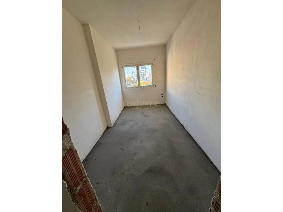 Tirane, shes apartament 2+1 Kati 3, 78 m² 198.000 € (Shkolla e Kuqe)