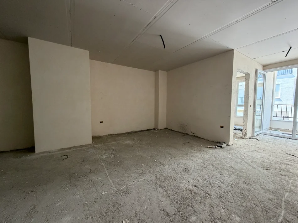 Durres, shitet apartament 1+1+Ballkon Kati 3, 79 m² (Golem, Pallatet Alb-Golem)