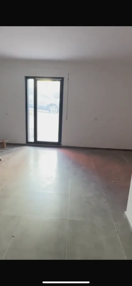 Tirane, shitet apartament 1+1 Kati 1, 50 m² 75.000 € (Kodra e Diellit)