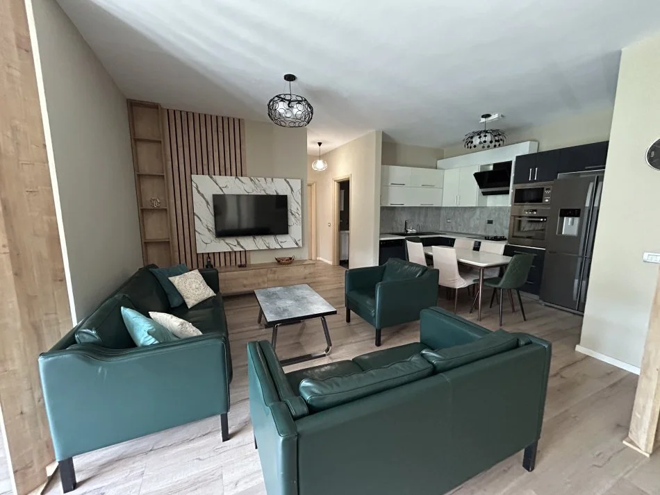Tirane, jepet me qera/ rent apartament 3+1+Ballkon Kati 6, 135 m² 1.200 € (Rruga Alla kopshti Zoologjik)