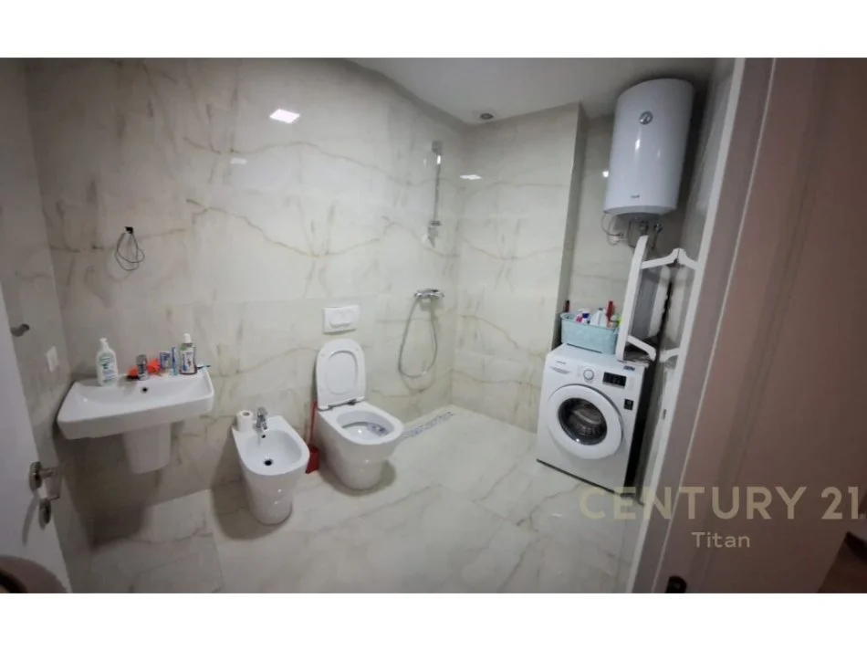Tirane, shitet apartament 2+1 Kati 6, 91 m² 230.000 € (Kompleksi Fiori Di Bosko)